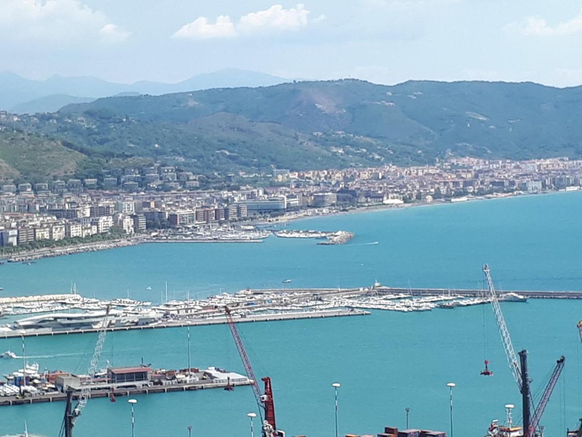 Salerno Centraal Apartment Extérieur photo