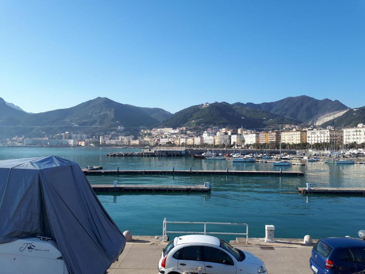 Salerno Centraal Apartment Extérieur photo