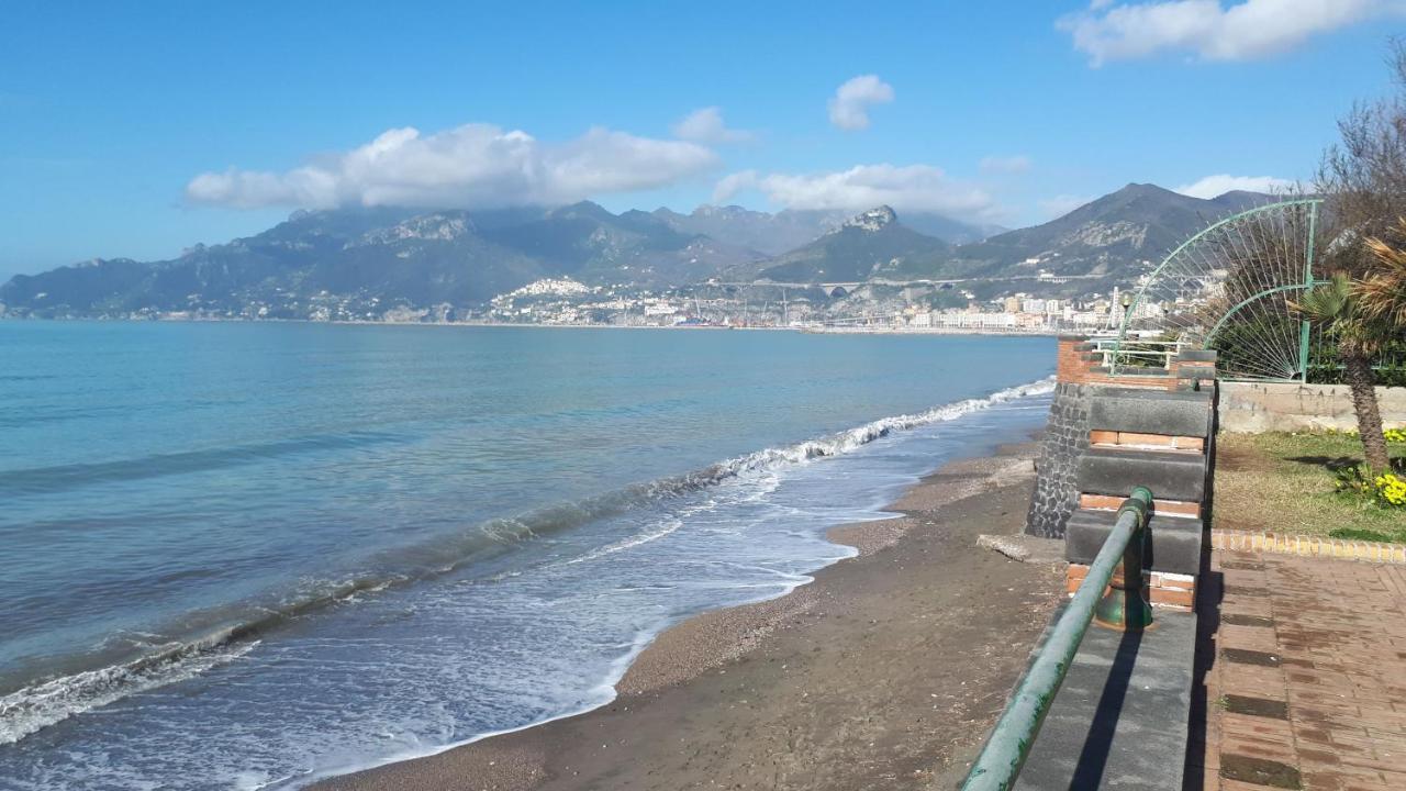 Salerno Centraal Apartment Extérieur photo